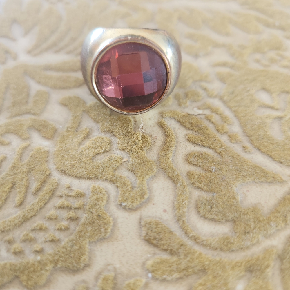 Hudson Baby Gold Ring with Deep Red Gemstone